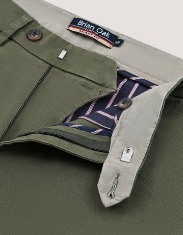 Pantalon chino facile d'entretien – Olive